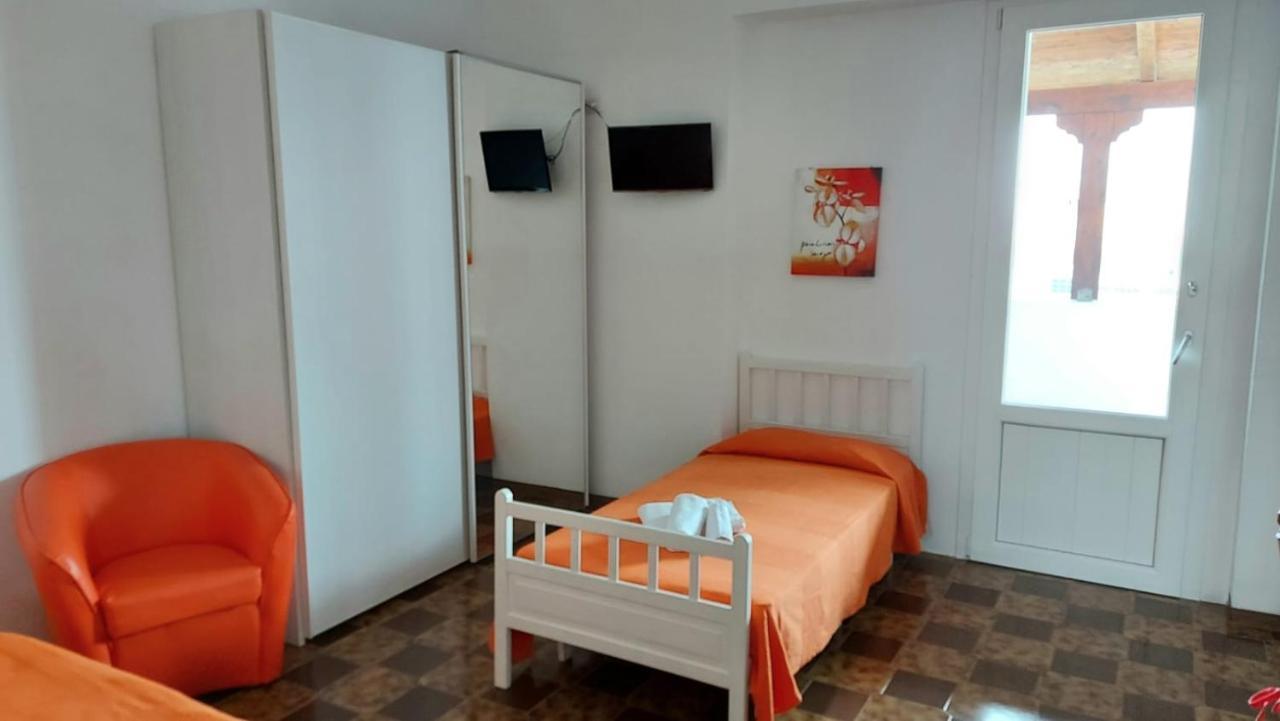 B&B Brezza Marina Torre Pali Kültér fotó
