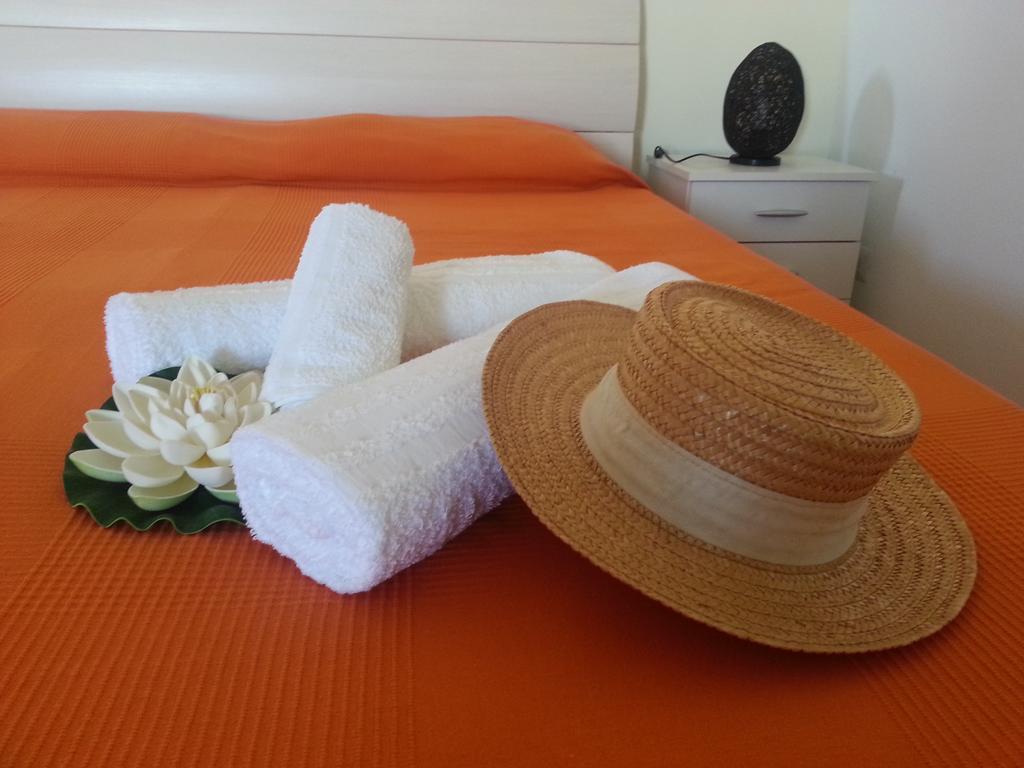B&B Brezza Marina Torre Pali Kültér fotó